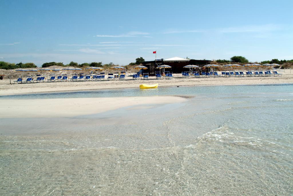 Hyencos Hotel Callyon Torre San Giovanni Exterior foto